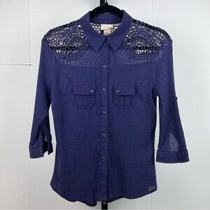 Self Esteem Crochet Lace Shoulder Blouse Womens Small Blue Button Front Boho